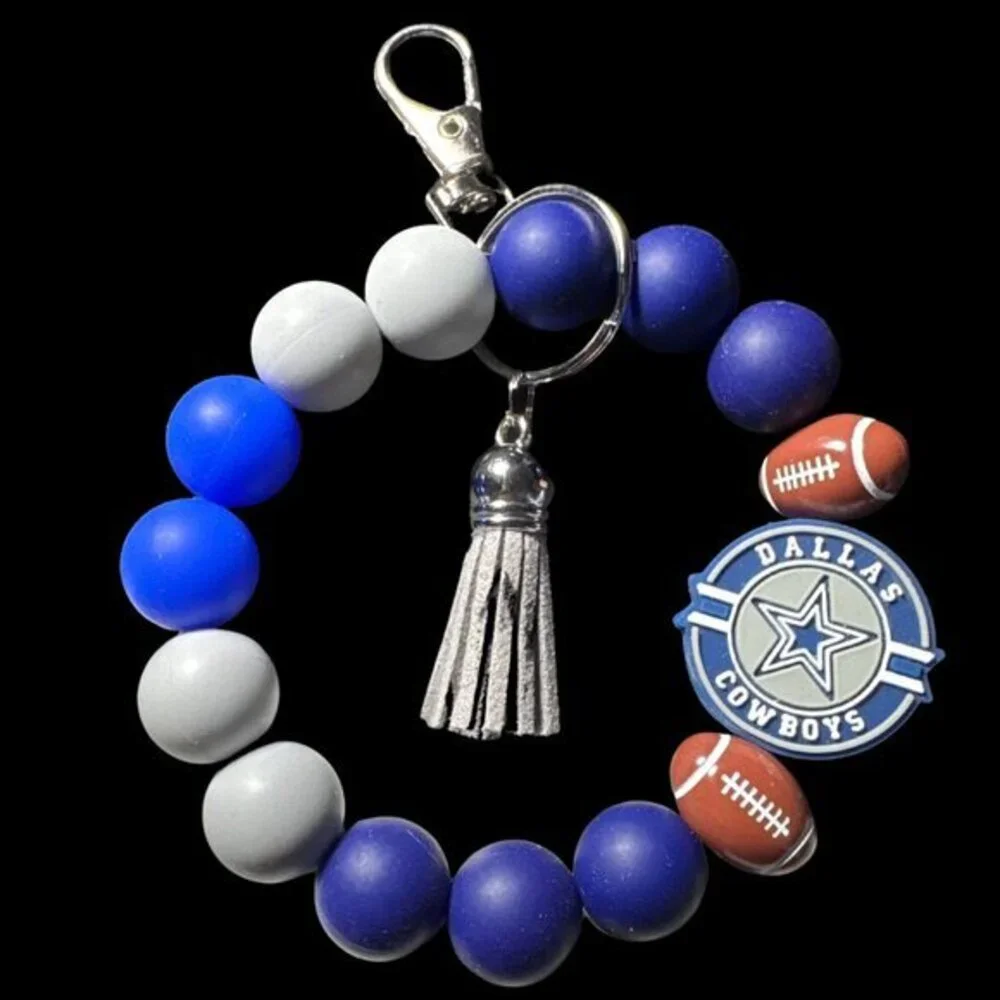 Dallas Cowboys Football Stretchy Silicone Bracelet Wristlet Mama Keychain